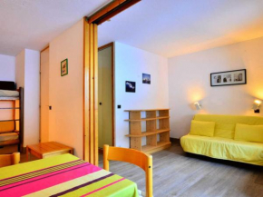 Studio rénové 3 étoiles, 4/5 pers, proche pistes, balcon, parking - FR-1-329-19